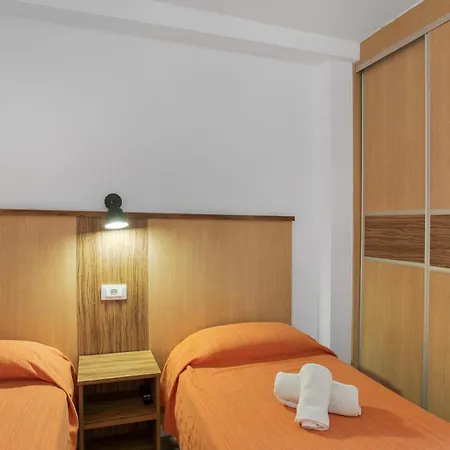 Estudio Yumbo Playa Apartmán *