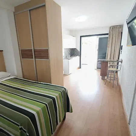 Estudio Yumbo Playa Apartment