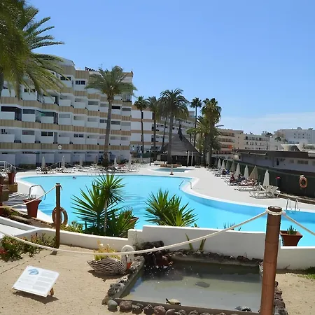 Estudio Yumbo Playa Apartment *