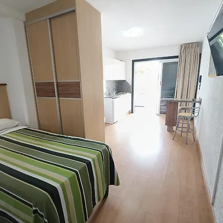 Estudio Yumbo Playa Apartment
